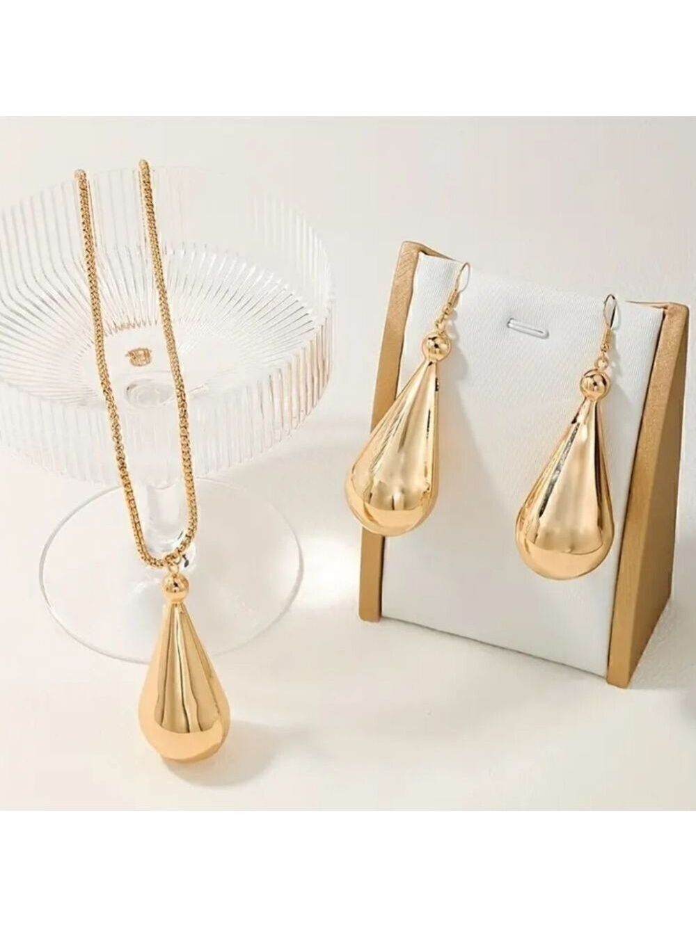 Giant Golden Drop Earrings Necklace Set